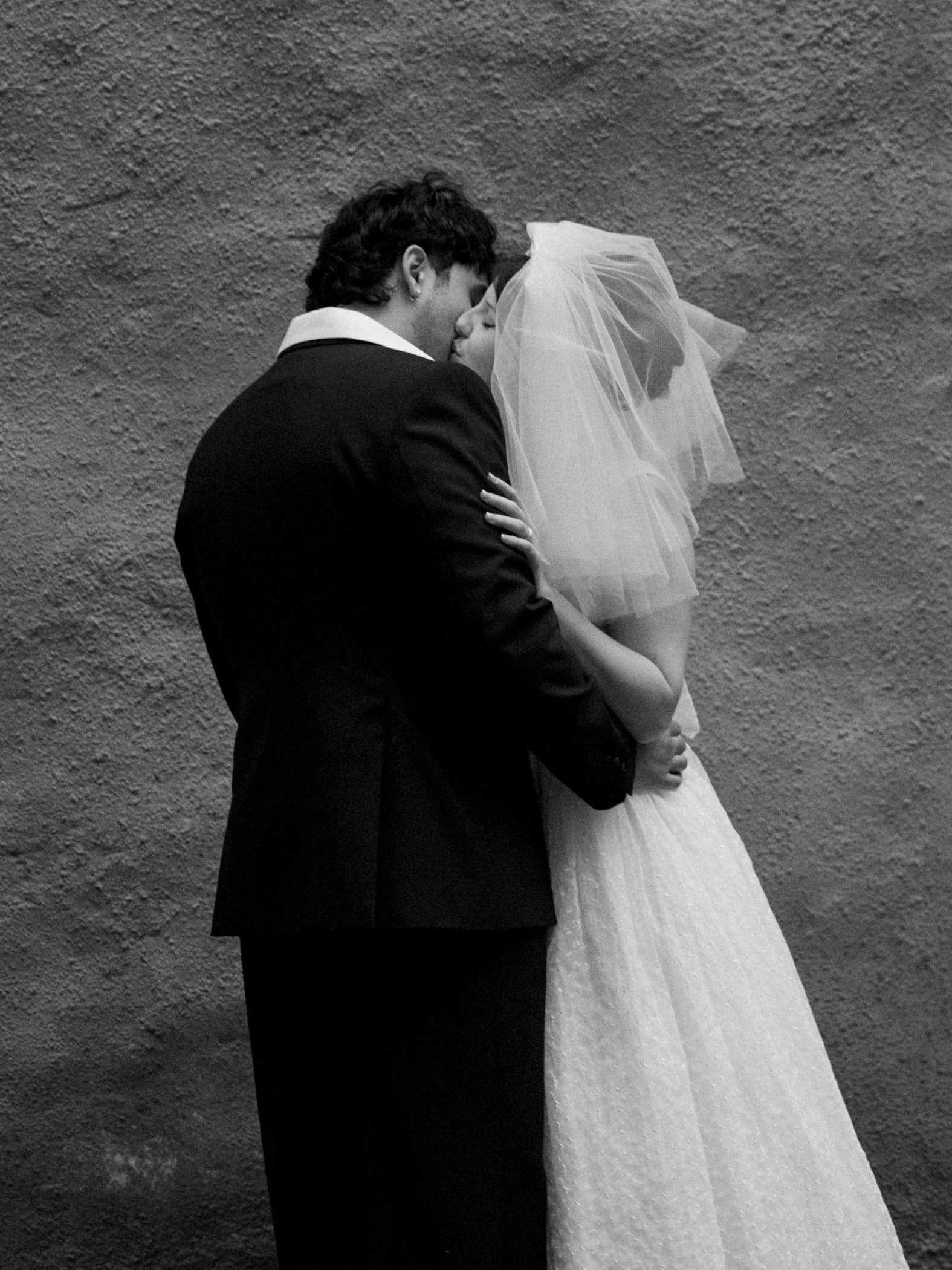 edinburgh-city-chambers-wedding-photographer-